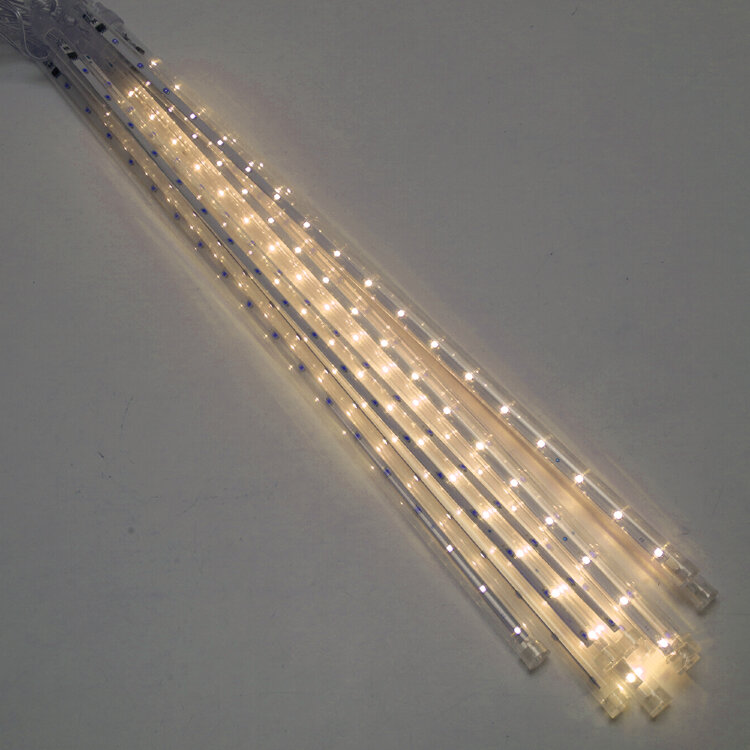 Светодиодная гирлянда Feron CL586 занавес Сосульки 4.5*0.5м + сетевой шнур 3м, 2700K динамичный, c питанием от сети 230V, прозрачный шнур 51452