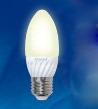 Лампа светодиодная  Uniel LED-C37-4W/WW/E27/FR "Свеча" серия Aluminium Smile (864) Уценка
