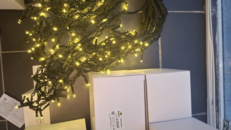 Бахрома светод. 5*0,6м (180LED) A-056AR WW провод черный, тепло-белая, влазозащ.