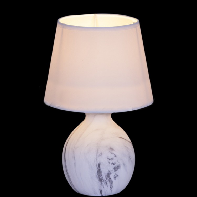 Настольная лампа  SNEHA  19101-0.7-01B