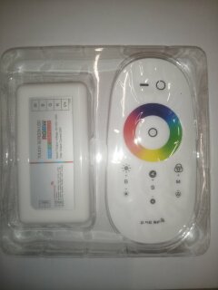 Контроллер сенсорный 2.4G 8K T RGBW DC12V/24V 18A (024)