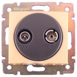 Розетка LEGRAND Крем TV-FM 774332 единст.(каб се