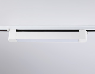 Трековый однофазный светильник Ambrella GL6730 WH белый 323*35*57 20W 4200К