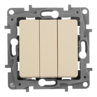 Legrand Etika Слон. кость Выключатель 3-кл.  672343